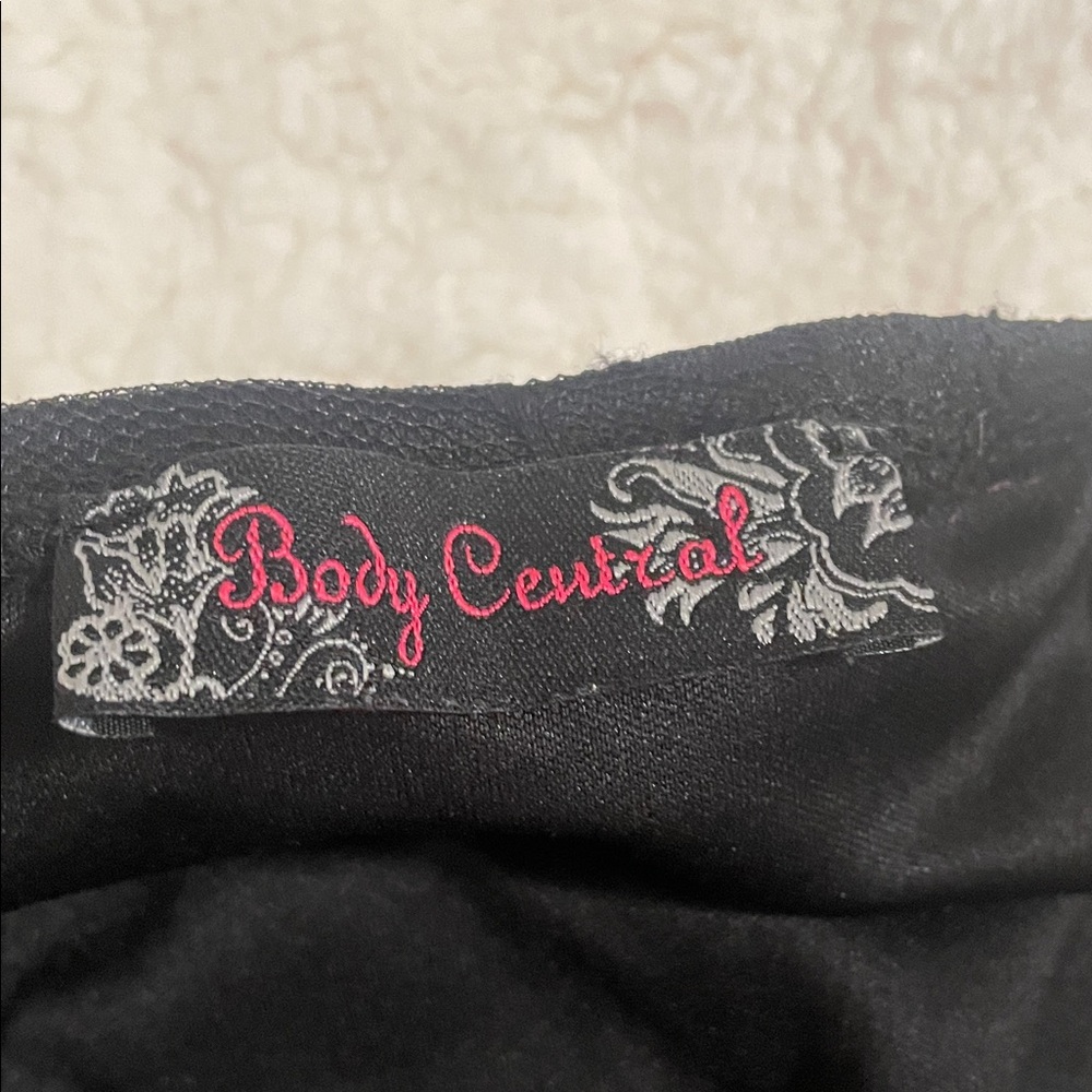 Body Central Black with White Lace Corset Y2K Going Out Top - Picture 3 of 9